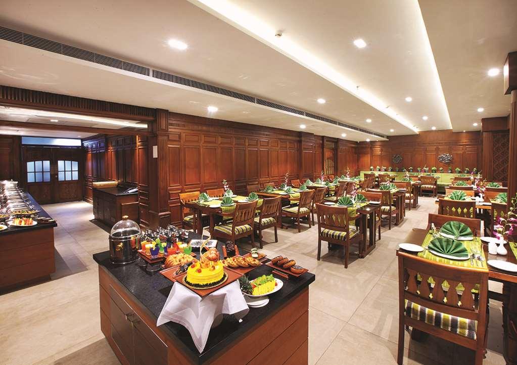 Le Maritime, Kochi By Westbridge Hotel Restaurant photo